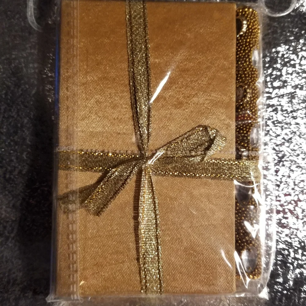 New Beaded gold raindrop journal with pen set.